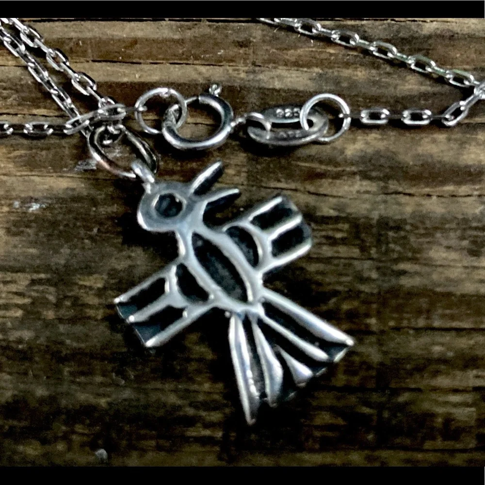 Vintage Native American Sterling Silver Zuni Thunderbird Pendant - Picture 2 of 7